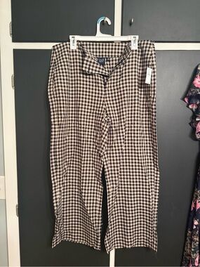 Gap Black and Cream linen Gingham Pants